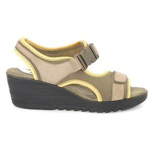 Aerosoles "Cranberry Bog" Wedge Sandals